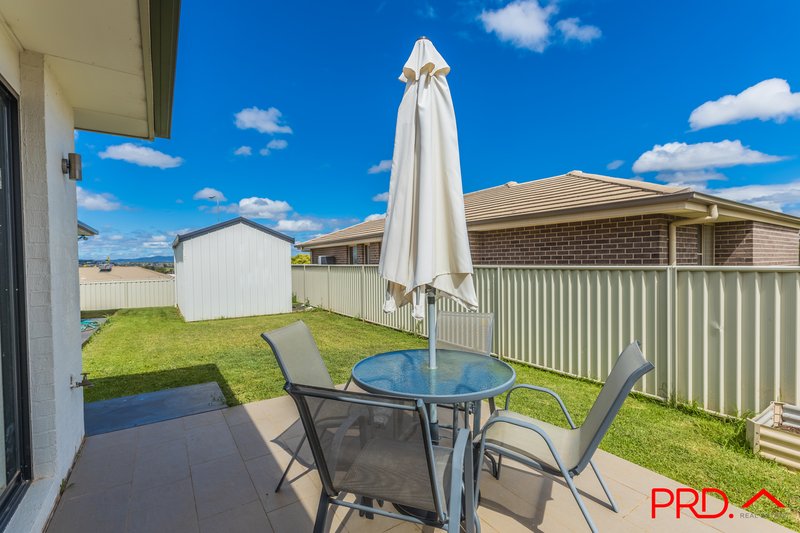 Photo - 2 Orley Drive, Tamworth NSW 2340 - Image 16