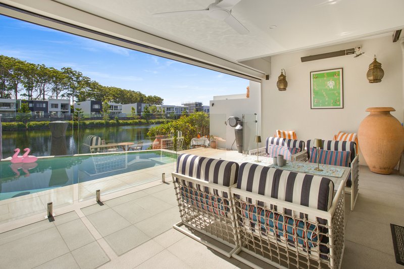 Photo - 2 Osborne Circuit, Maroochydore QLD 4558 - Image 13