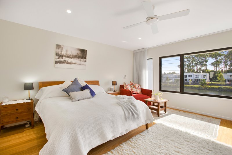Photo - 2 Osborne Circuit, Maroochydore QLD 4558 - Image 21