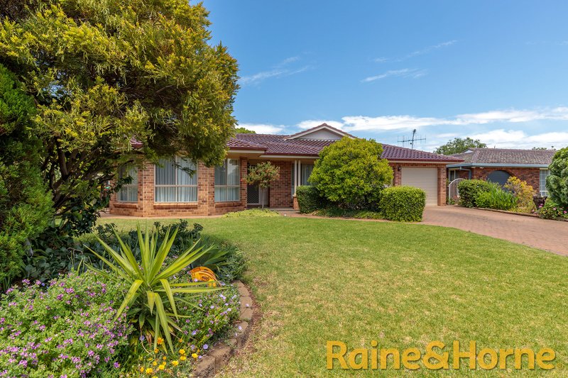 2 Osborne Place, Dubbo NSW 2830