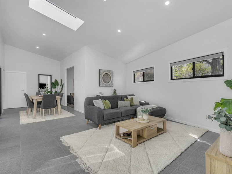 Photo - 2 Ottawa Street, Westlake QLD 4074 - Image 2