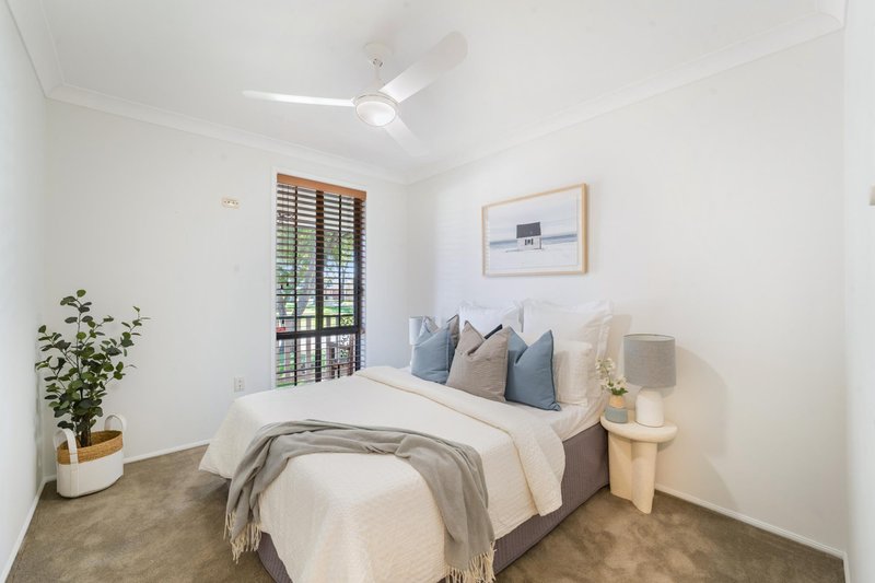Photo - 2 Ovens Close, Horningsea Park NSW 2171 - Image 10
