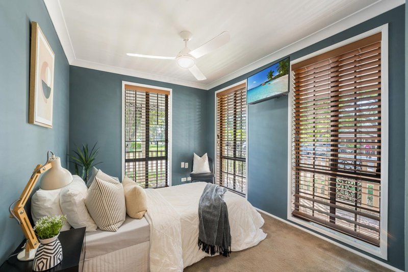 Photo - 2 Ovens Close, Horningsea Park NSW 2171 - Image 11