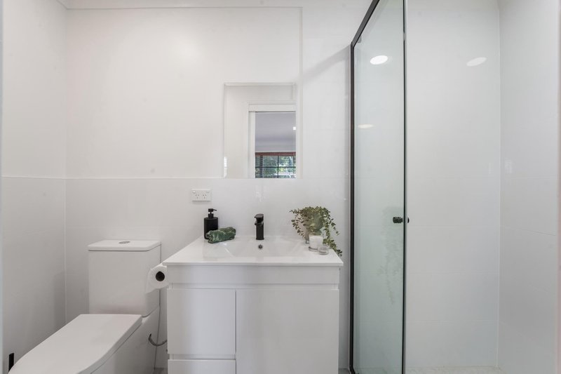 Photo - 2 Ovens Close, Horningsea Park NSW 2171 - Image 12