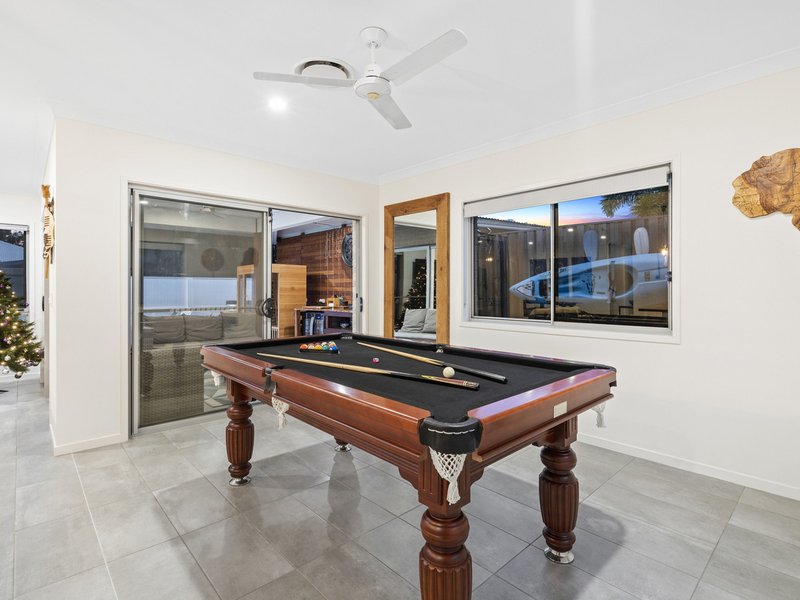 Photo - 2 Oxenford Place, Oxenford QLD 4210 - Image 9