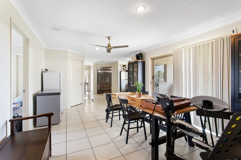 Photo - 2 Oyster Court, Deception Bay QLD 4508 - Image 3