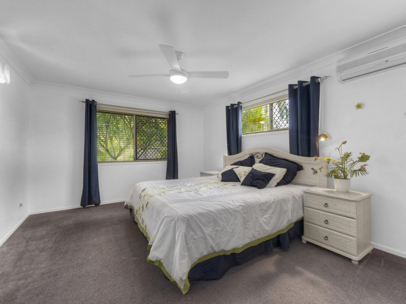 Photo - 2 Paira Place, Carseldine QLD 4034 - Image 10