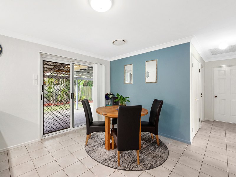 Photo - 2 Paira Place, Carseldine QLD 4034 - Image 6