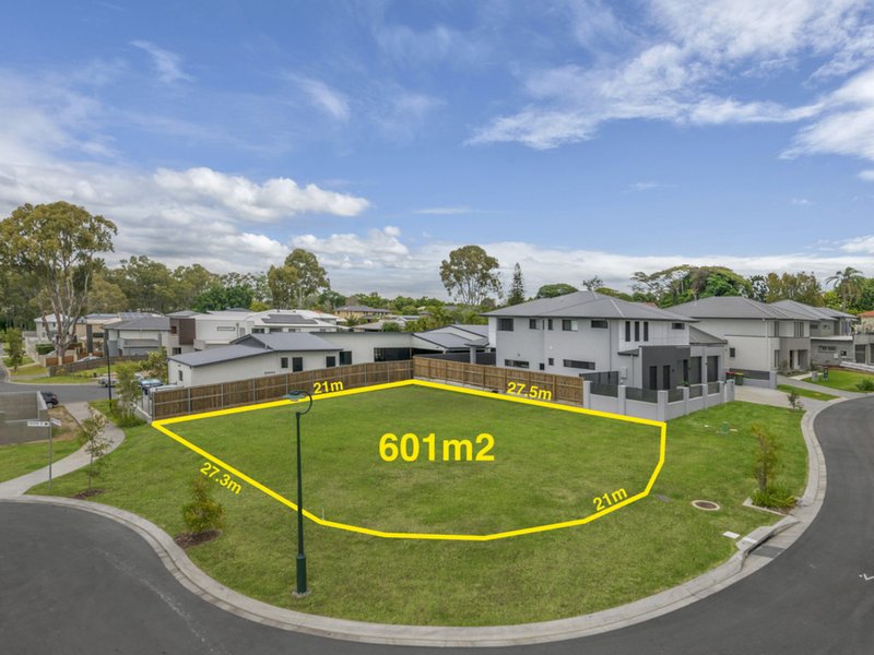 Photo - 2 Palatial Court, Bridgeman Downs QLD 4035 - Image 2