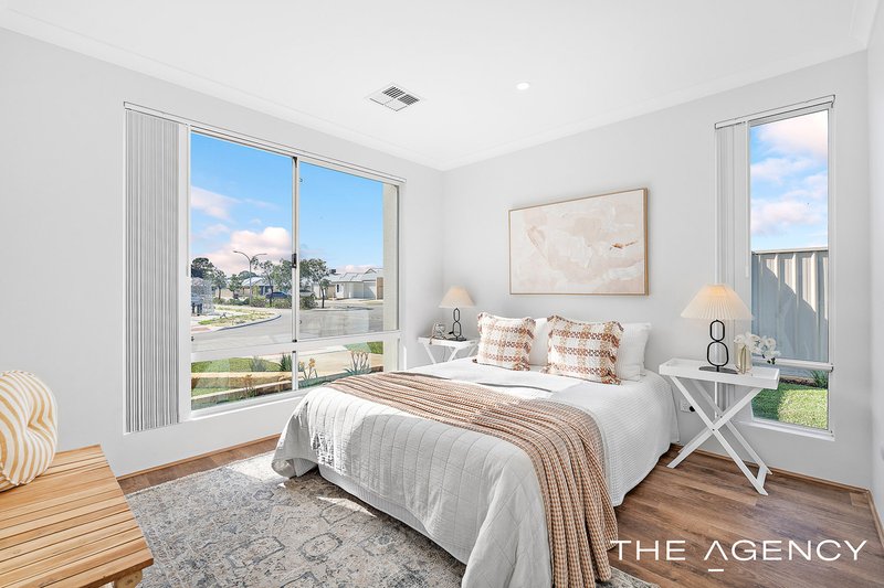 Photo - 2 Palisade Street, Haynes WA 6112 - Image 3