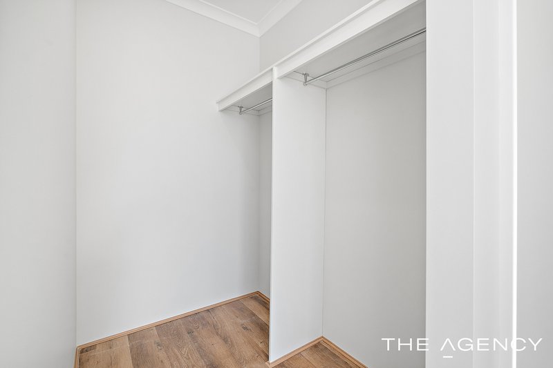 Photo - 2 Palisade Street, Haynes WA 6112 - Image 5