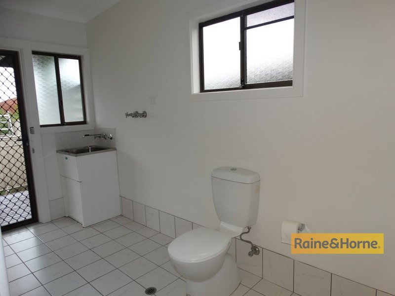 Photo - 2 Palm Street, Ettalong Beach NSW 2257 - Image 7