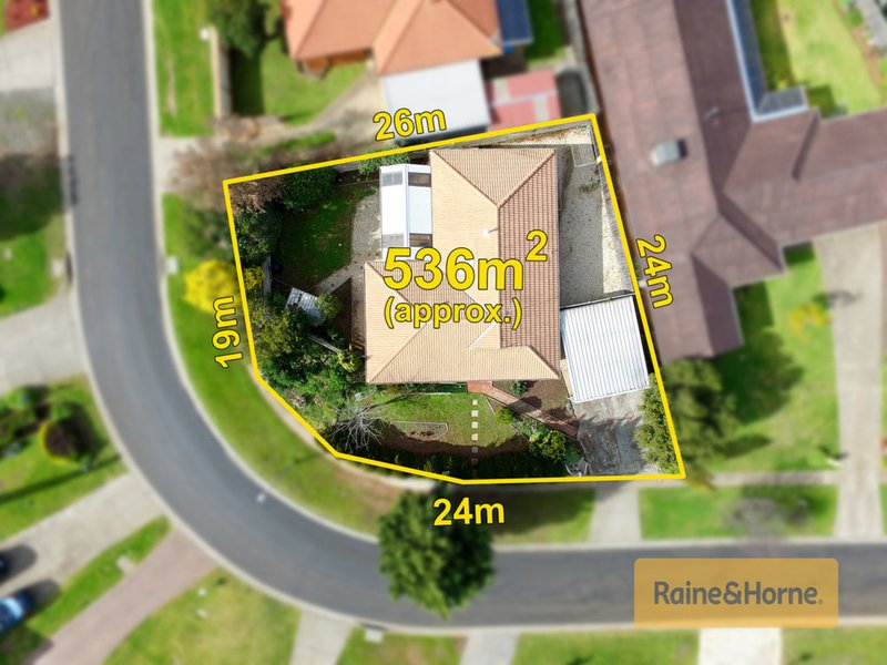 Photo - 2 Pamela Court, Melton West VIC 3337 - Image 2