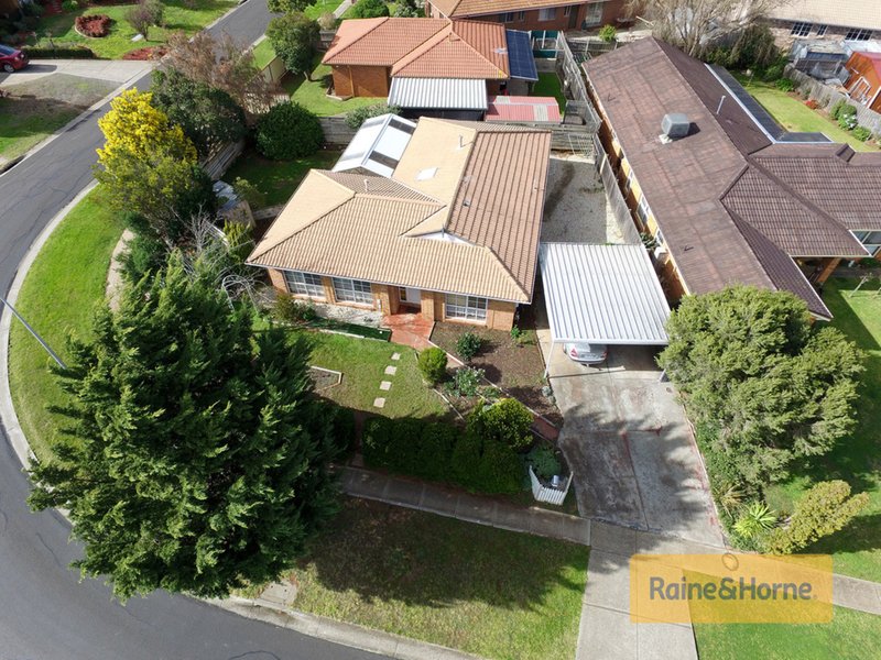 Photo - 2 Pamela Court, Melton West VIC 3337 - Image 14