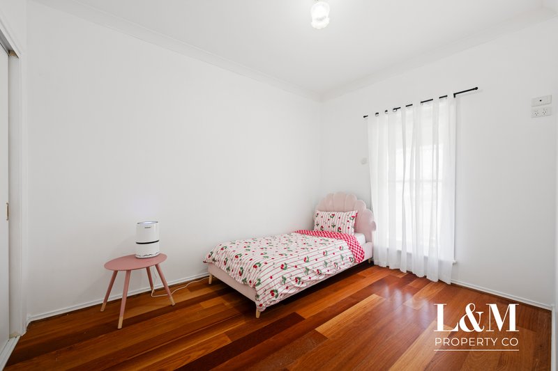 Photo - 2 Park Lane, Craigieburn VIC 3064 - Image 3