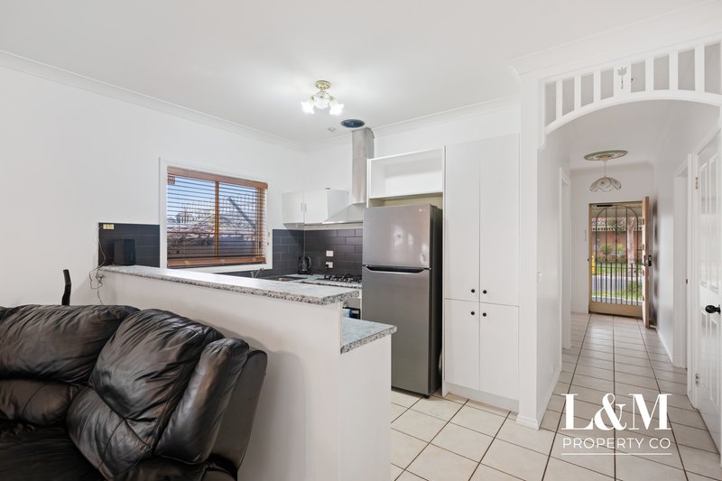 Photo - 2 Park Lane, Craigieburn VIC 3064 - Image 8