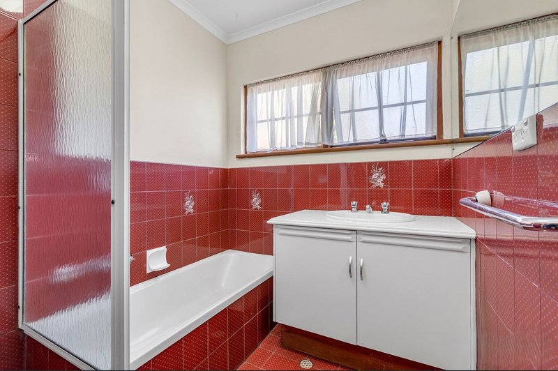 Photo - 2 Park Street, Tea Tree Gully SA 5091 - Image 15