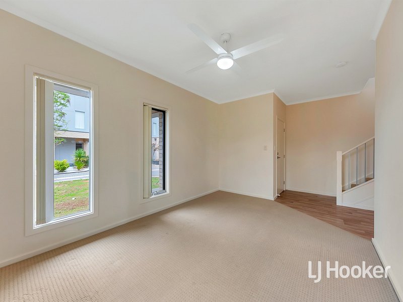 Photo - 2 Parkside Walk, Smithfield Plains SA 5114 - Image 2