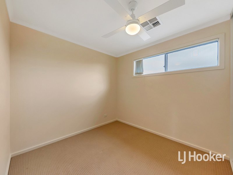 Photo - 2 Parkside Walk, Smithfield Plains SA 5114 - Image 11