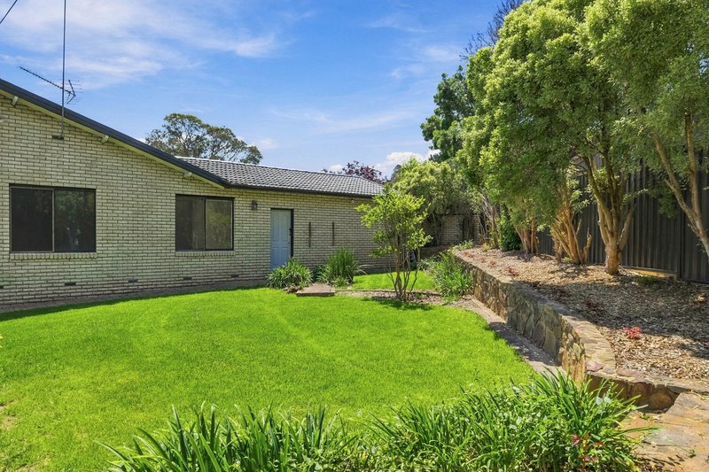 Photo - 2 Parr Place, Monash ACT 2904 - Image 14