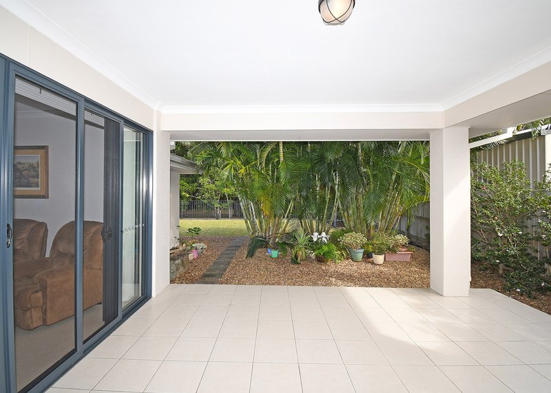 Photo - 2 Parraweena Court, Point Vernon QLD 4655 - Image 15