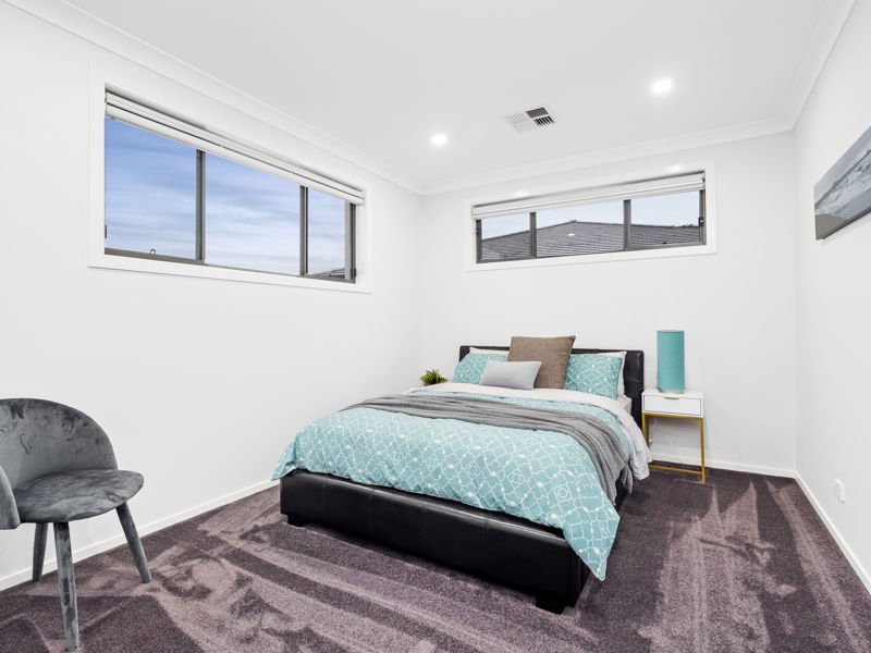 Photo - 2 Parsons Circuit, Kellyville NSW 2155 - Image 14