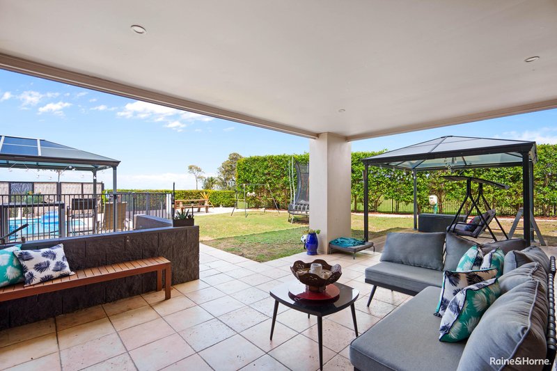 Photo - 2 Pavilion Court, Burrum Heads QLD 4659 - Image 8