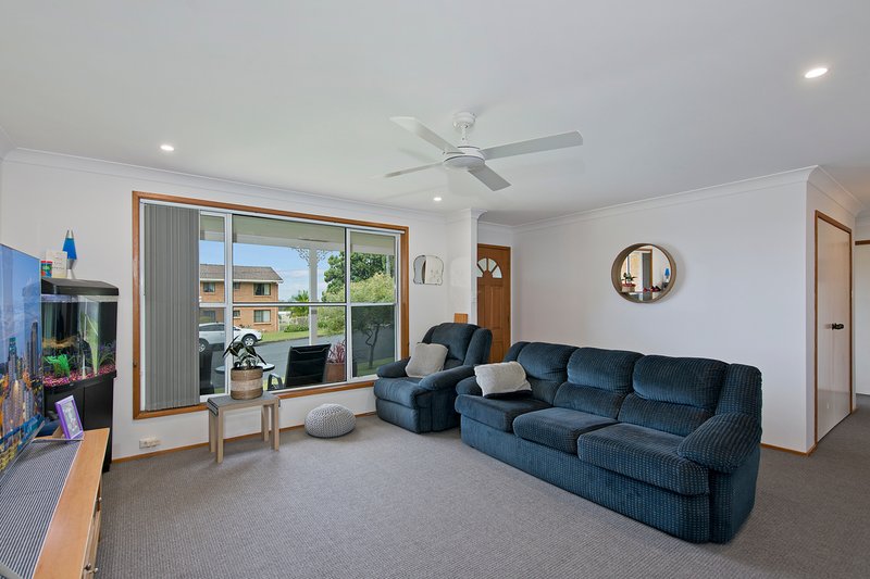 Photo - 2 Peach Grove, Laurieton NSW 2443 - Image 5