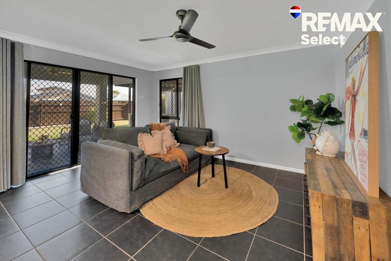 Photo - 2 Peacock Place, Marian QLD 4753 - Image 11