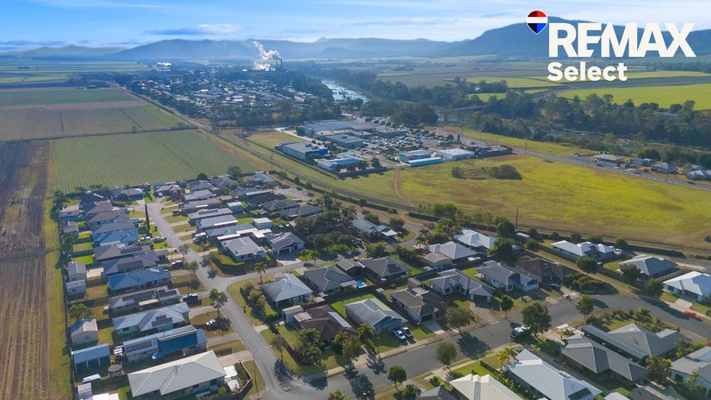 Photo - 2 Peacock Place, Marian QLD 4753 - Image 32