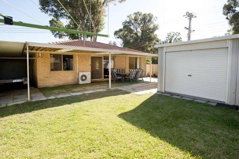 Photo - 2 Pearce Court, Usher WA 6230 - Image 11