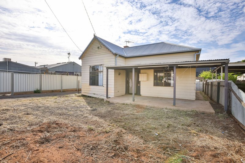 Photo - 2 Pearl Avenue, Mildura VIC 3500 - Image 19