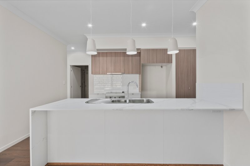 Photo - 2 Pelican Street, Lowood QLD 4311 - Image 6