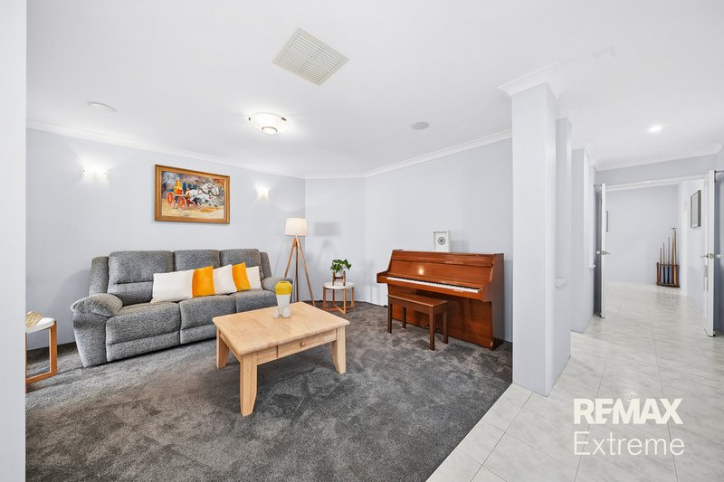 Photo - 2 Pengilly Way, Clarkson WA 6030 - Image 3