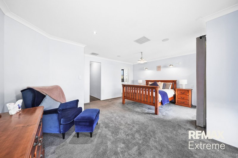 Photo - 2 Pengilly Way, Clarkson WA 6030 - Image 7