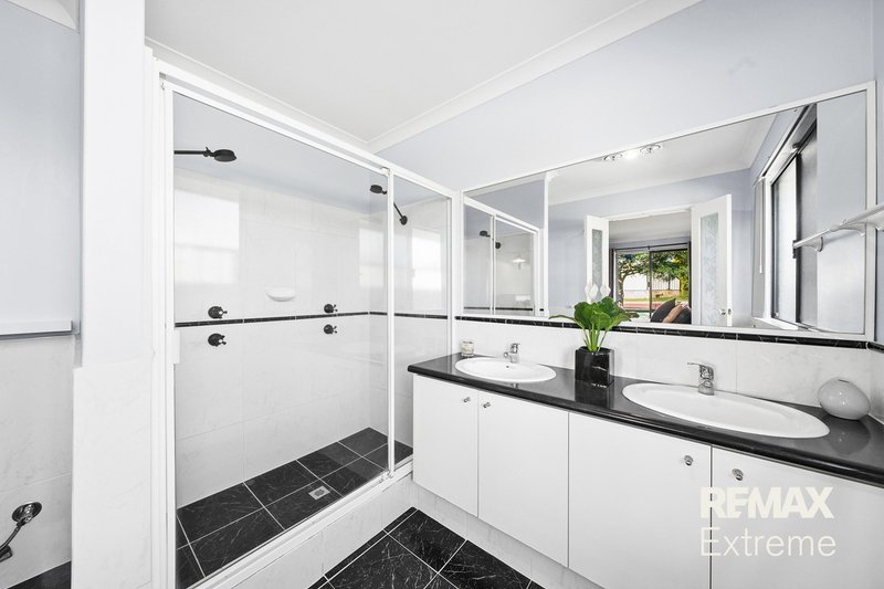 Photo - 2 Pengilly Way, Clarkson WA 6030 - Image 8