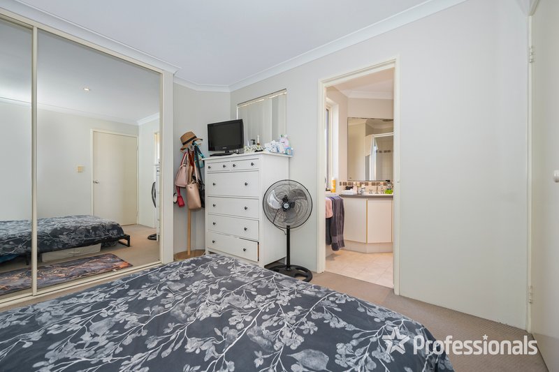 Photo - 2 Penola Court, Clarkson WA 6030 - Image 9