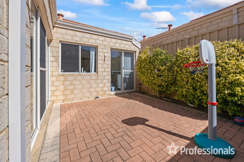 Photo - 2 Penola Court, Clarkson WA 6030 - Image 12