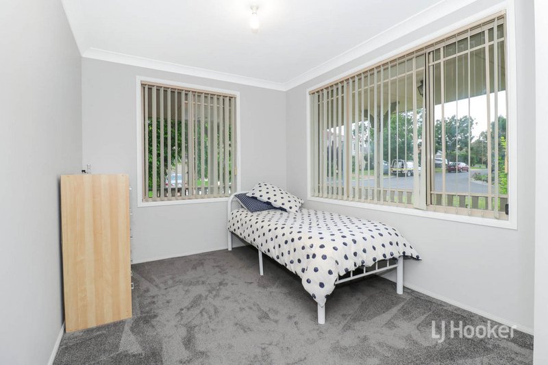 Photo - 2 Pepperidge Avenue, Oakhurst NSW 2761 - Image 7