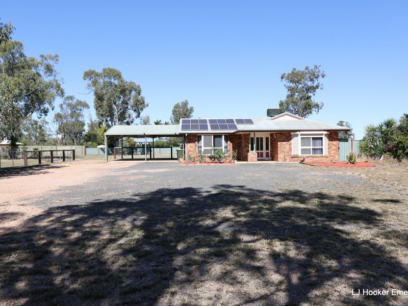 Photo - 2 Peppertree Lane, Emerald QLD 4720 - Image 18