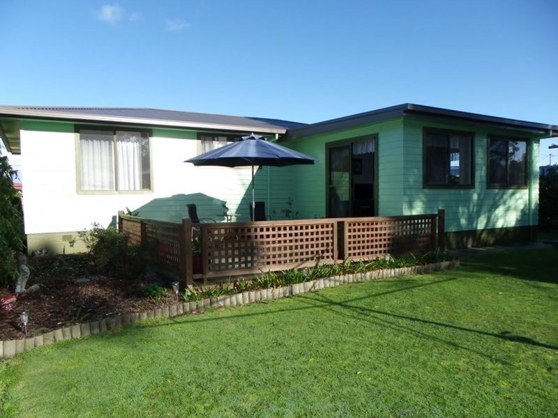 Photo - 2 Pergola Crescent, Wynyard TAS 7325 - Image 2