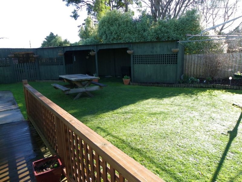 Photo - 2 Pergola Crescent, Wynyard TAS 7325 - Image 17