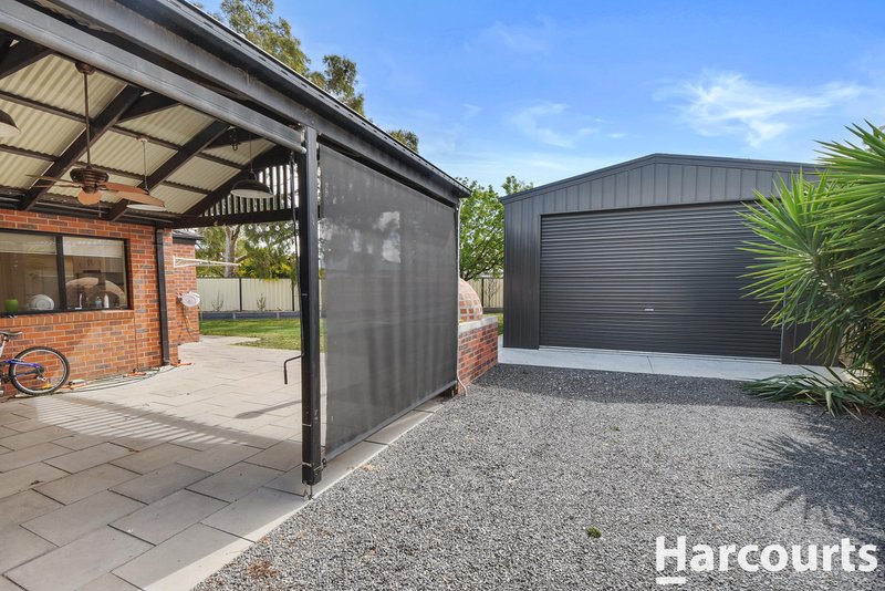 Photo - 2 Perry Drive, Horsham VIC 3400 - Image 5