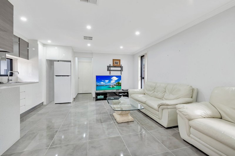 Photo - 2 Petrel Place, Hinchinbrook NSW 2168 - Image 13