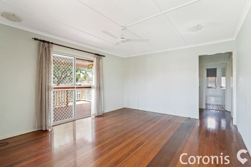 Photo - 2 Petunia Street, Nudgee QLD 4014 - Image 8