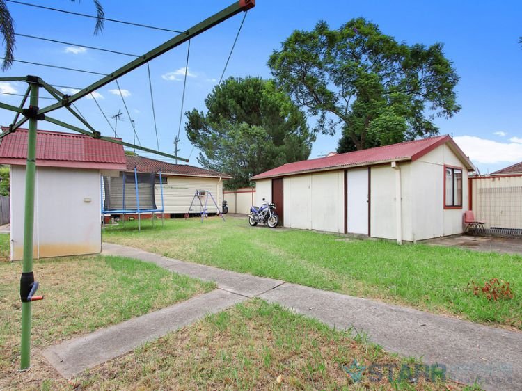 Photo - 2 Phillip Street, Guildford NSW 2161 - Image 4