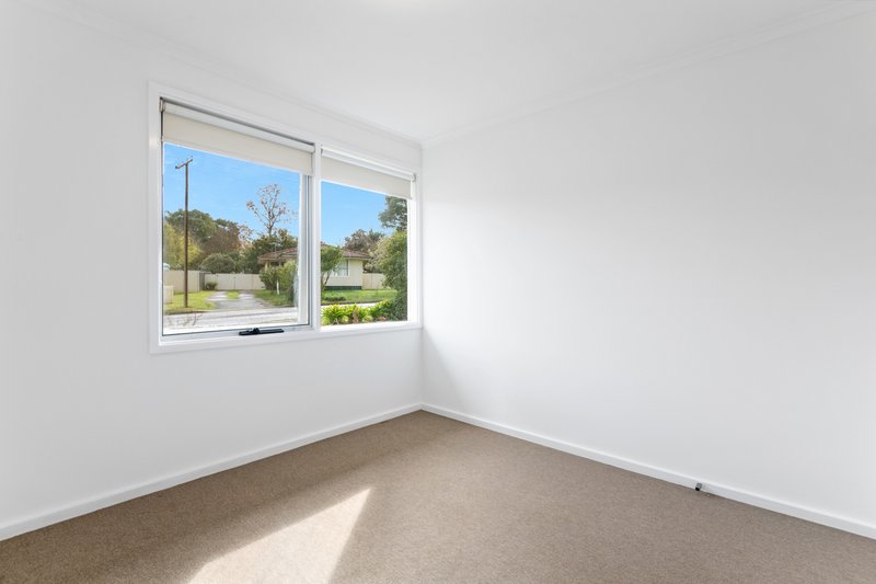 Photo - 2 Phillip Street, Mount Barker SA 5251 - Image 11