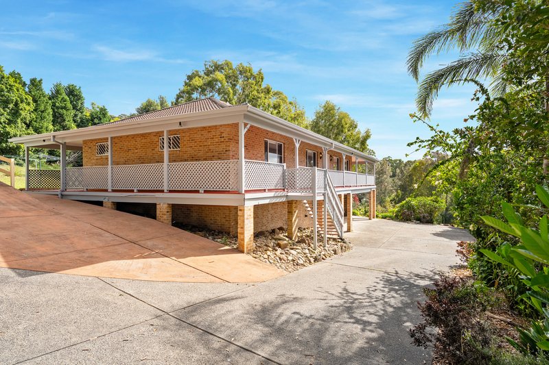 Photo - 2 Pinaroo Road, Wamberal NSW 2260 - Image 3