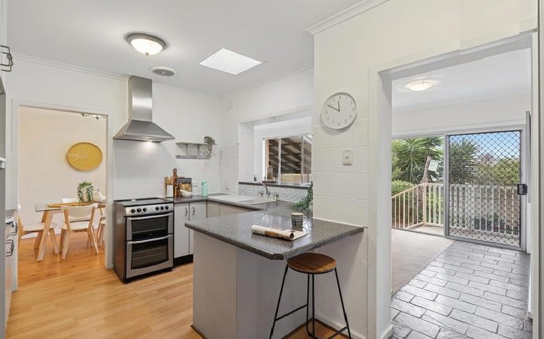 Photo - 2 Pine Avenue, Seacliff SA 5049 - Image 5