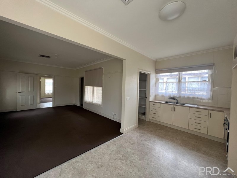 Photo - 2 Pine Street, Red Cliffs VIC 3496 - Image